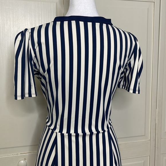 Jude Connally Women’s Navy Blue Striped Midi Dress Size Small - Picture 8 of 10